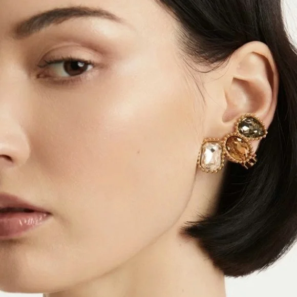 OSCAR de La Renta • Neutrals. Emerald-Cut Scramble Ear Cuffs Clip On. - Picture 2 of 7
